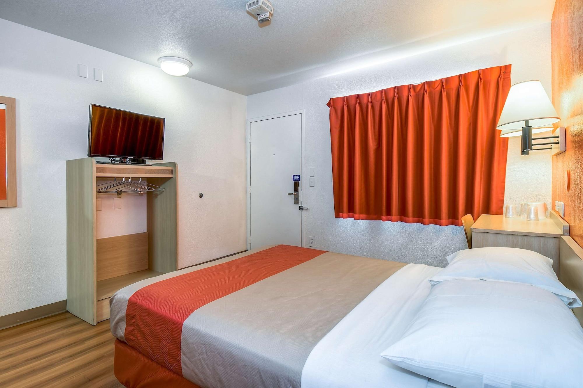 Motel 6-Corona, Ca Extérieur photo
